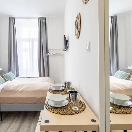 Excellent Cosy Very Location *